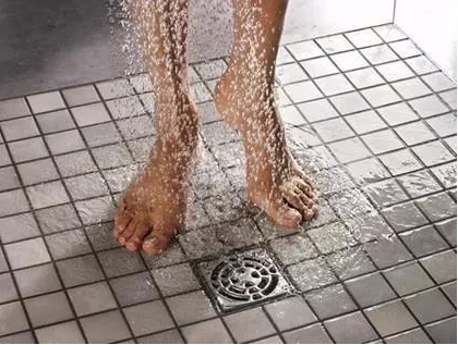 妇科分泌物香蕉福利视频厂家提醒洗澡时小心妇科病缠身